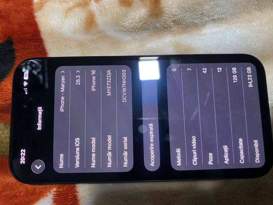 Vând iPhone 16 ca nou