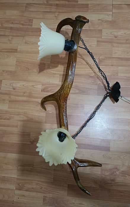 Candelabru  din coarne de cerb