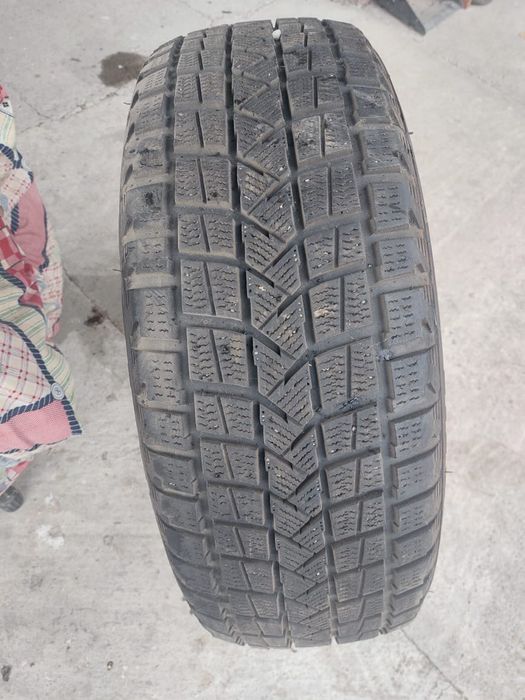 Продам зимние шины