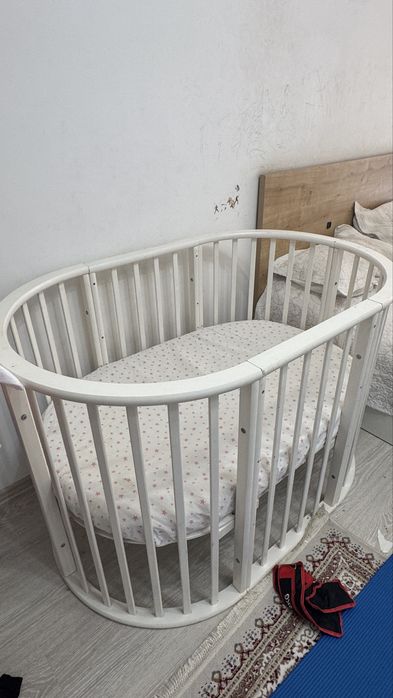 Продам детский манеж с матрасом б/у
