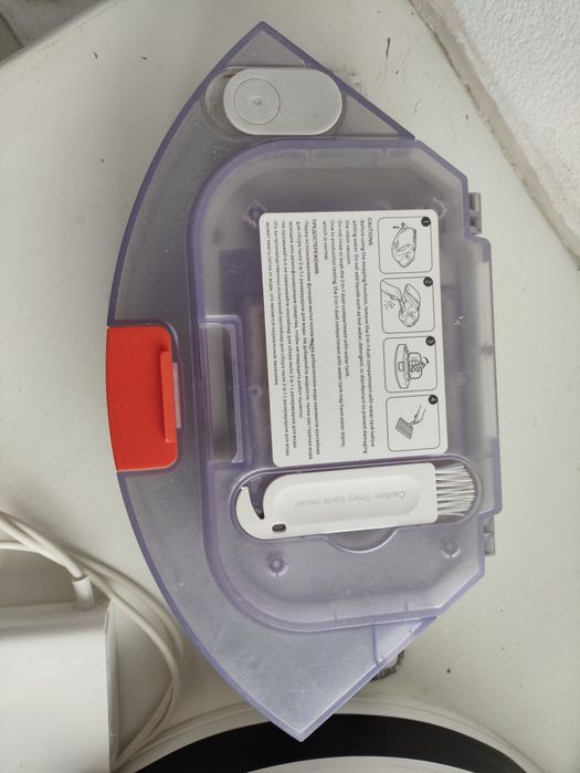 Робот пылесос Xiaomi E10 на запчасти