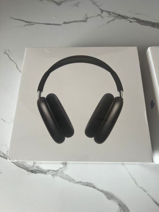 Продаются AirPods Max