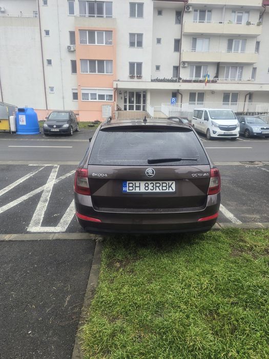 Vand Skoda octavia 3. Sau schimb doar cu cutie automata