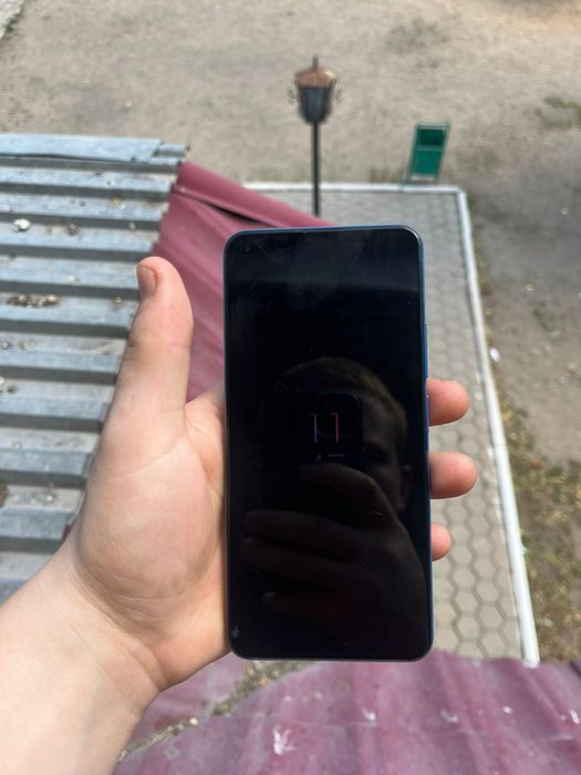 Продам Vivo v23e