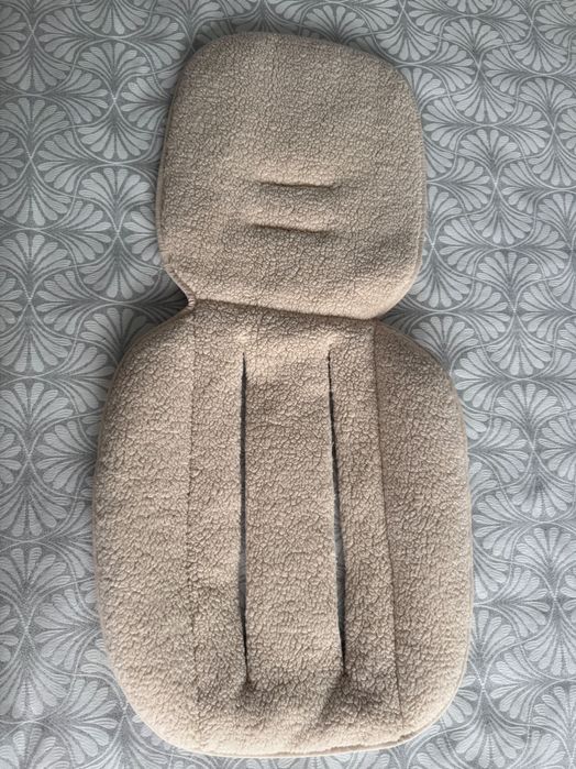 Подложка за количка