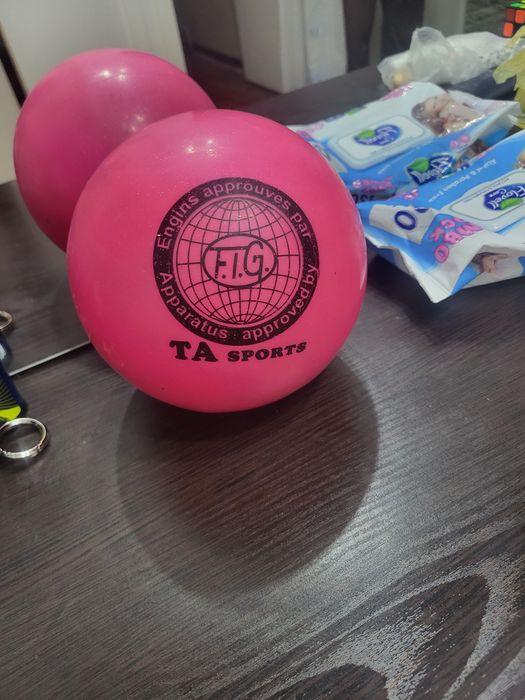 Мяч для гимнастики