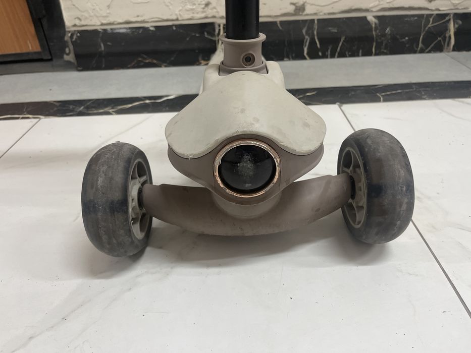 Детский самокат.