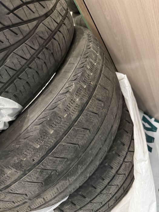 Летние шины 235/45/18