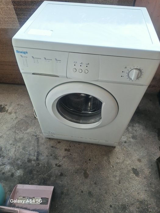 Пералня 5кг работеща