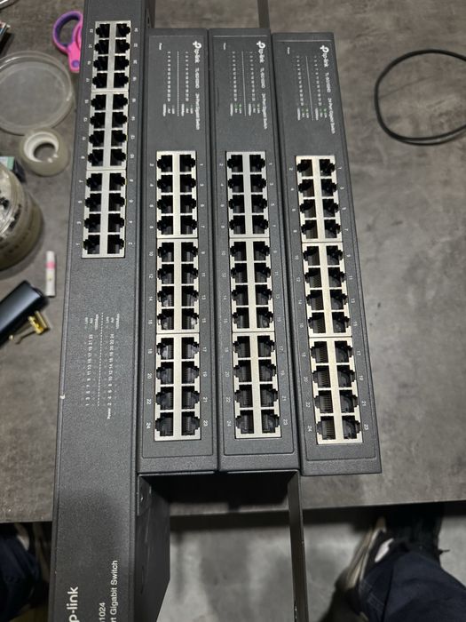 Коммутатор гигабитный tp link tl-sg1024D 24 порта