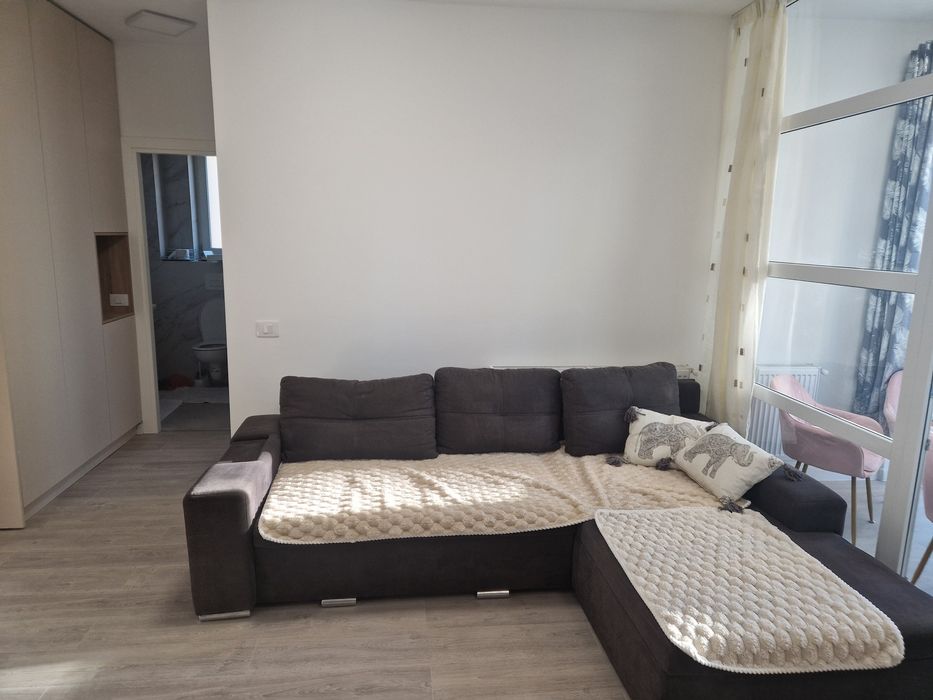 Apartament de închiriat