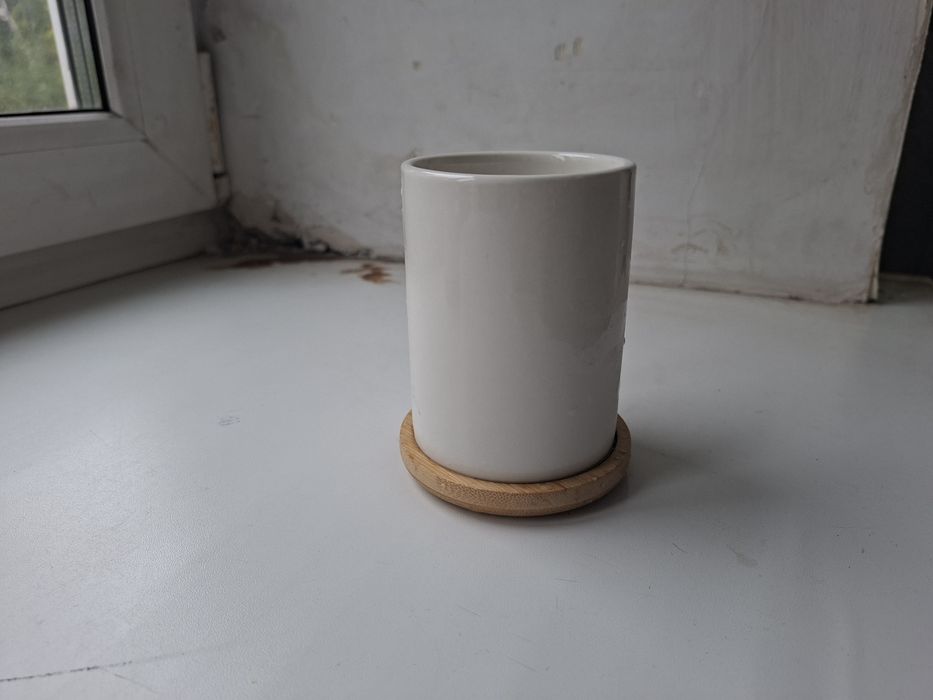 Фарфоровые горшки для цветов