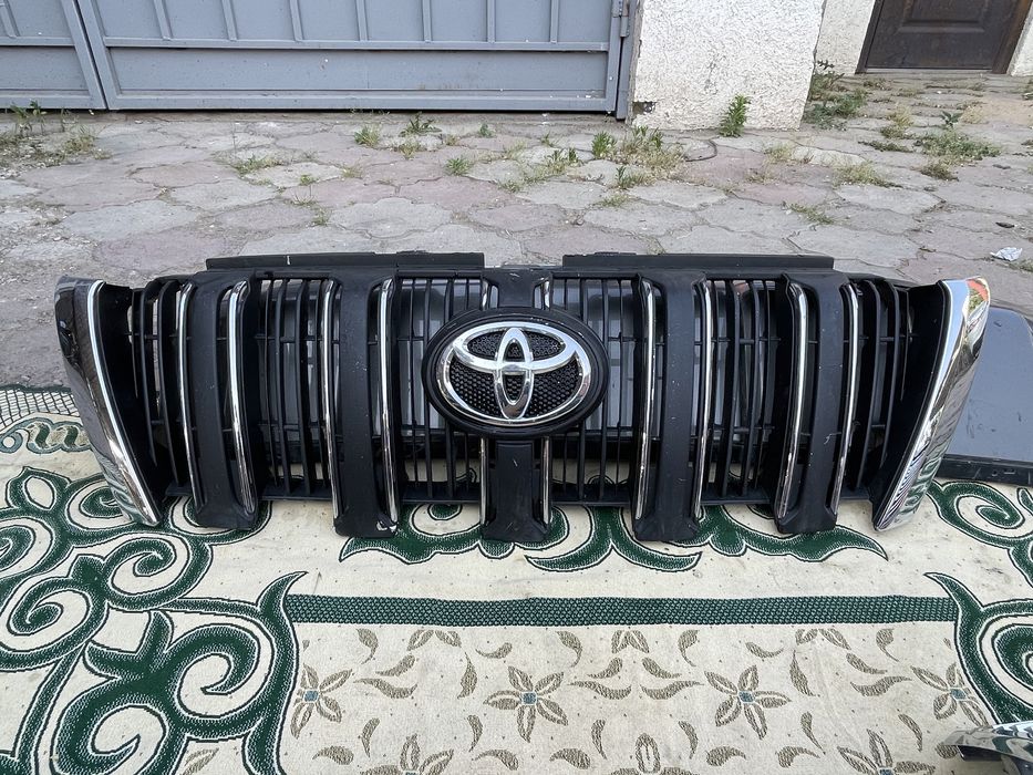 Решетки для Prado 155