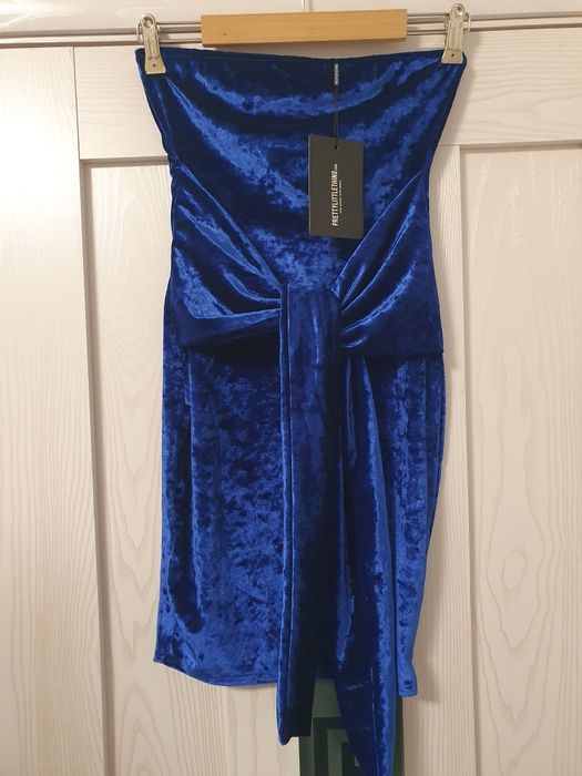Rochie.      Noua
