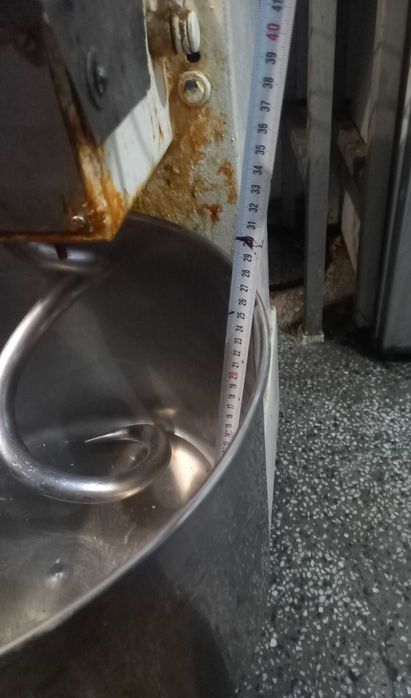 Професионална Тестомесачка 20л трифазна.