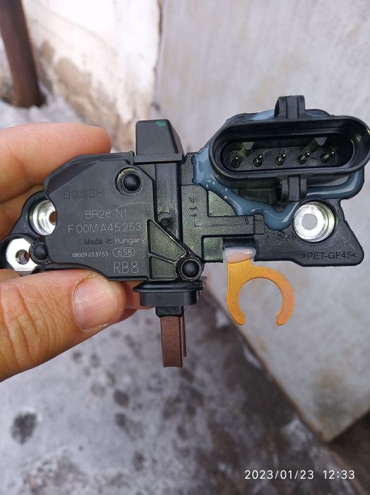 Продам щетки на генератор