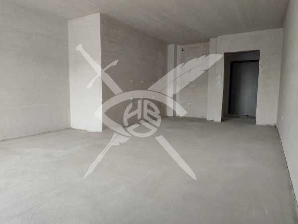 Продава се Тристаен апартамент в Пловдив, Гагарин - 122 кв.м за 1029 €/кв.м - Снимка #1