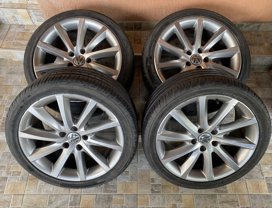 Jante R18 originale Vw Anvelope 235/40 Profil foarte bun Vara
