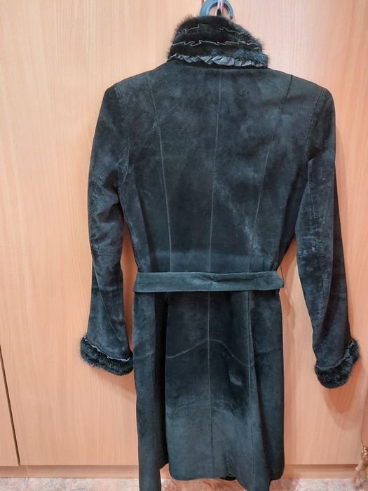 Продам плащ!Пальто!Замшевый плащ!