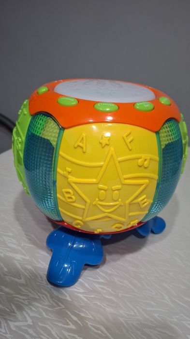 Музикальная игрушка барабан
