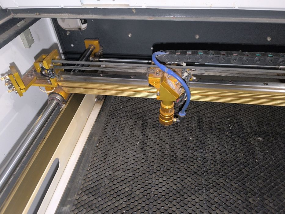 Лазерный станок ЧПУ 100*60