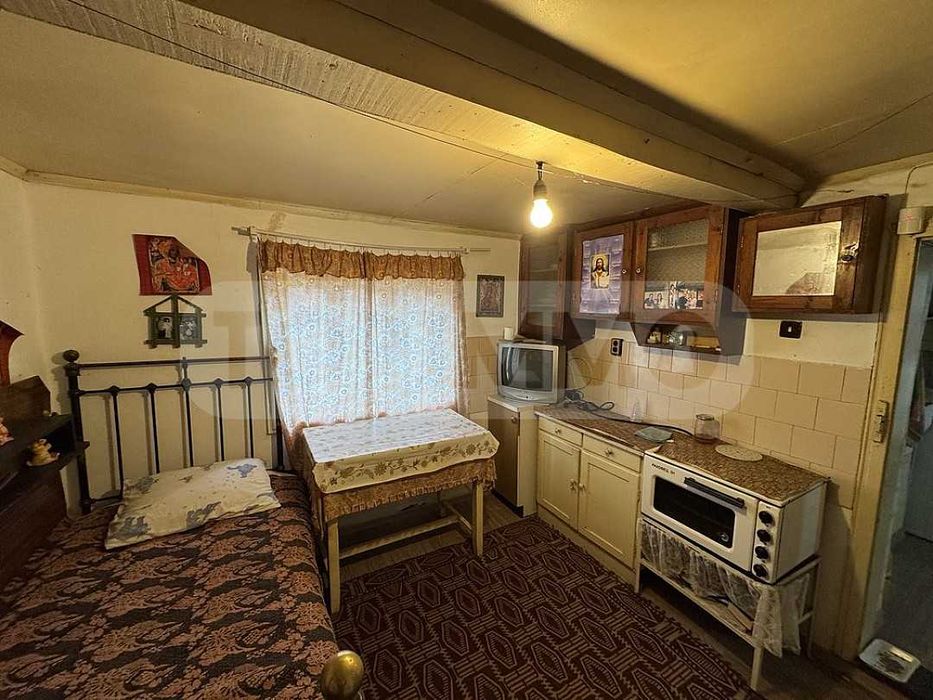 Продава се Къща в с. Белица, Област Силистра - 140 кв.м за 143 €/кв.м - Снимка #8