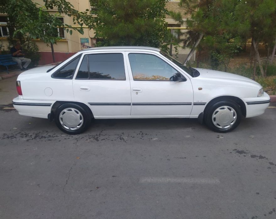 Neкsa 1sotiladi 6000у.е