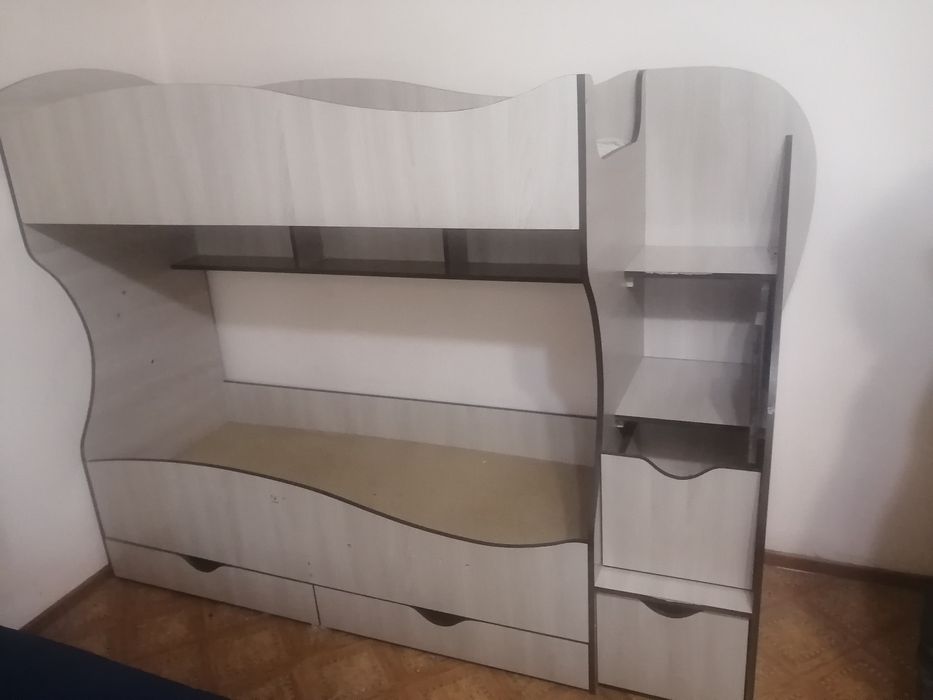 Двухяростный детский кровать