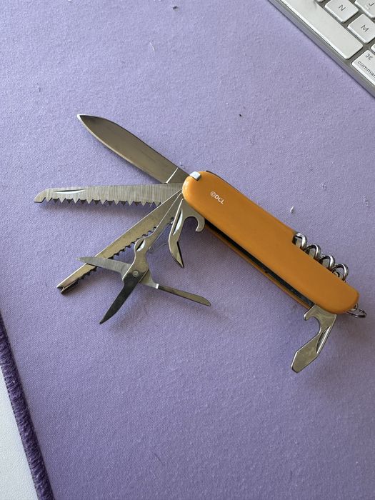 Джобен нож швейцарски