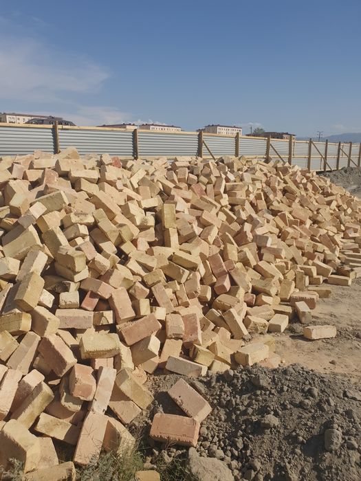 Полутора ва стандарт гишт бор.