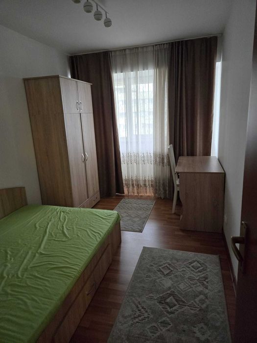 Apartament 3 camere modificat din 4 Piata Delfinului