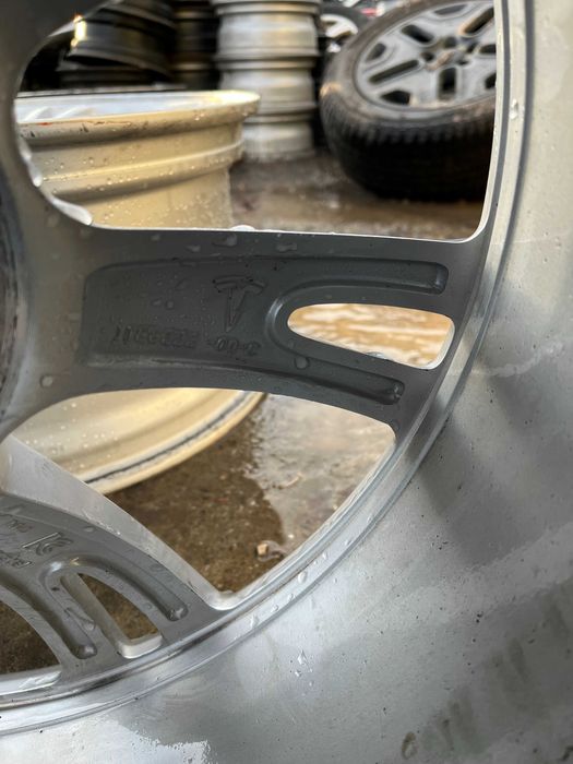 Джанти Tesla 19x5j et45