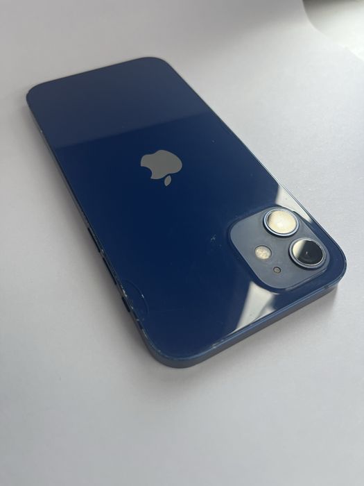 Продам Айфон 12 128ГБ iPhone 12 128Gb