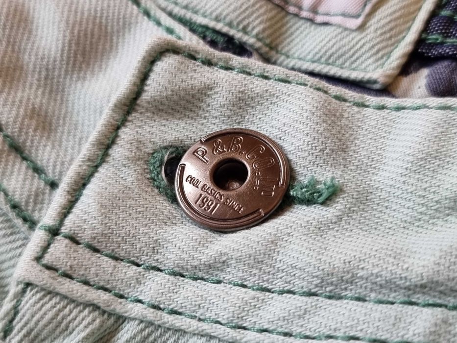 Blugi scurti barbati, Pull&Bear, marimea M