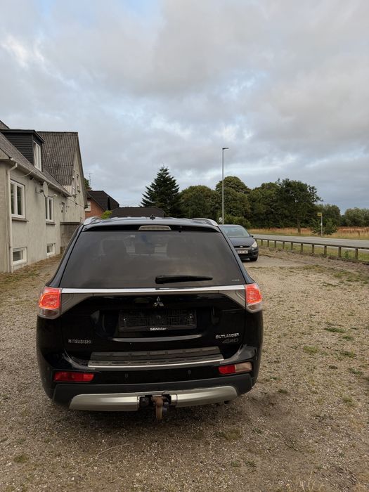 MITSUBISHI Outlander 2015 — imagine 3