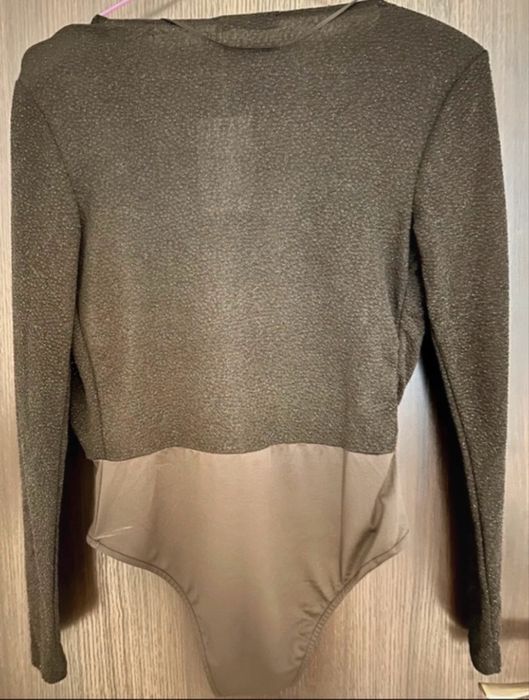 Body Pull&Bear nou cu sclipici