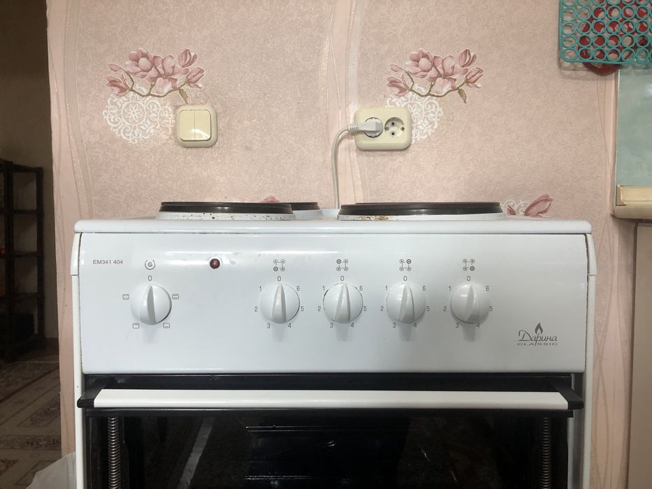 Продается плита электрическая.