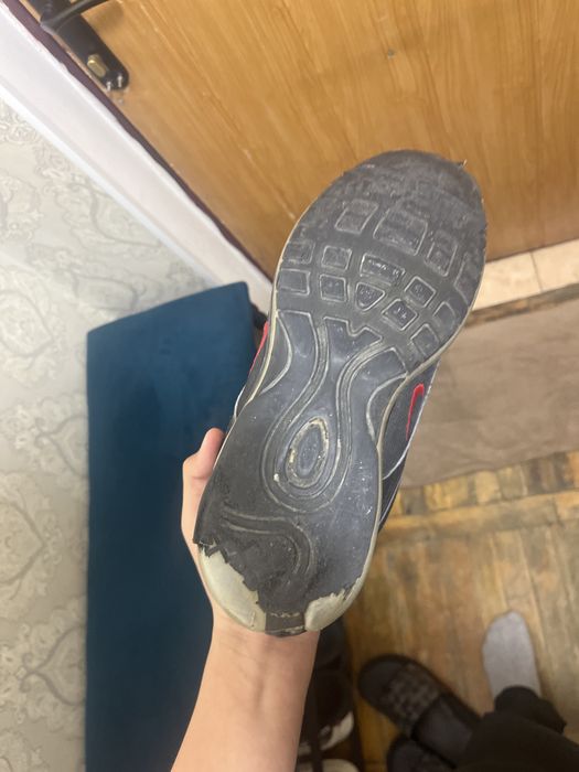 Кроссовки air max