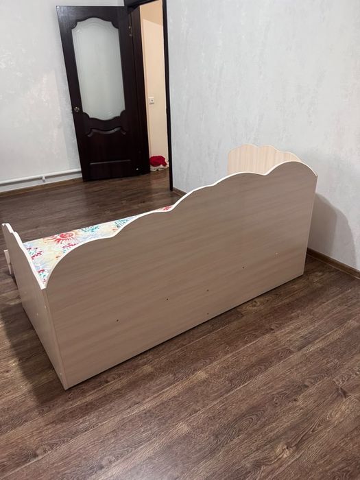 Кровать детская.