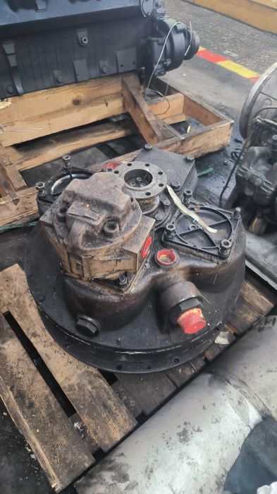 передача главная  DRESSTA  б/у