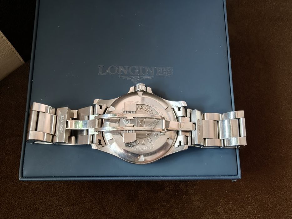 Longines Conquest V.H.P 43mm.- перфектен
