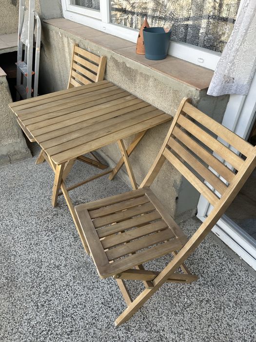 Маса и столове за тераса