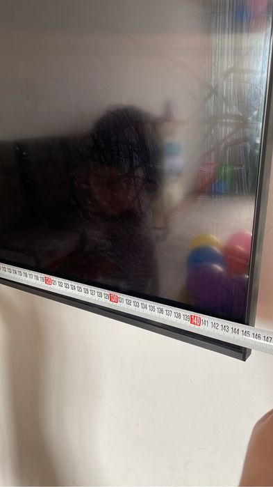 Продам на запчасти телевизор