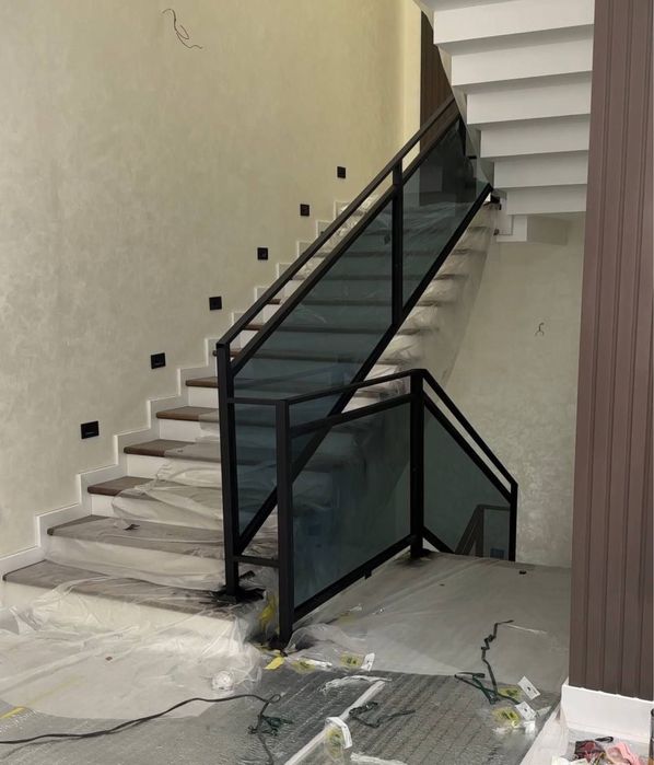 Стеклянные перила