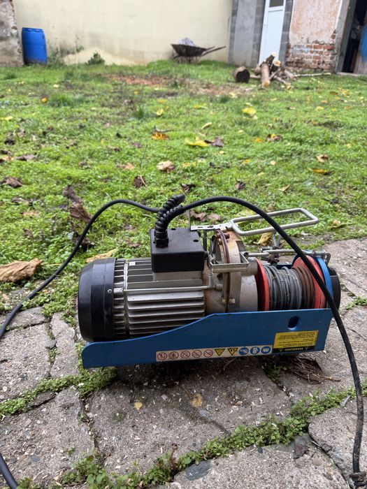 Продавам електрическа лебедка