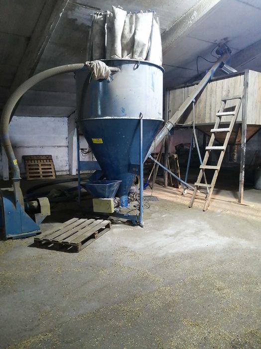 Продам, дробленку, комбикорм