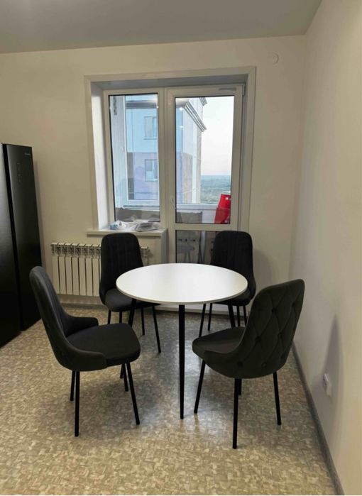 Круглые столы в Астане