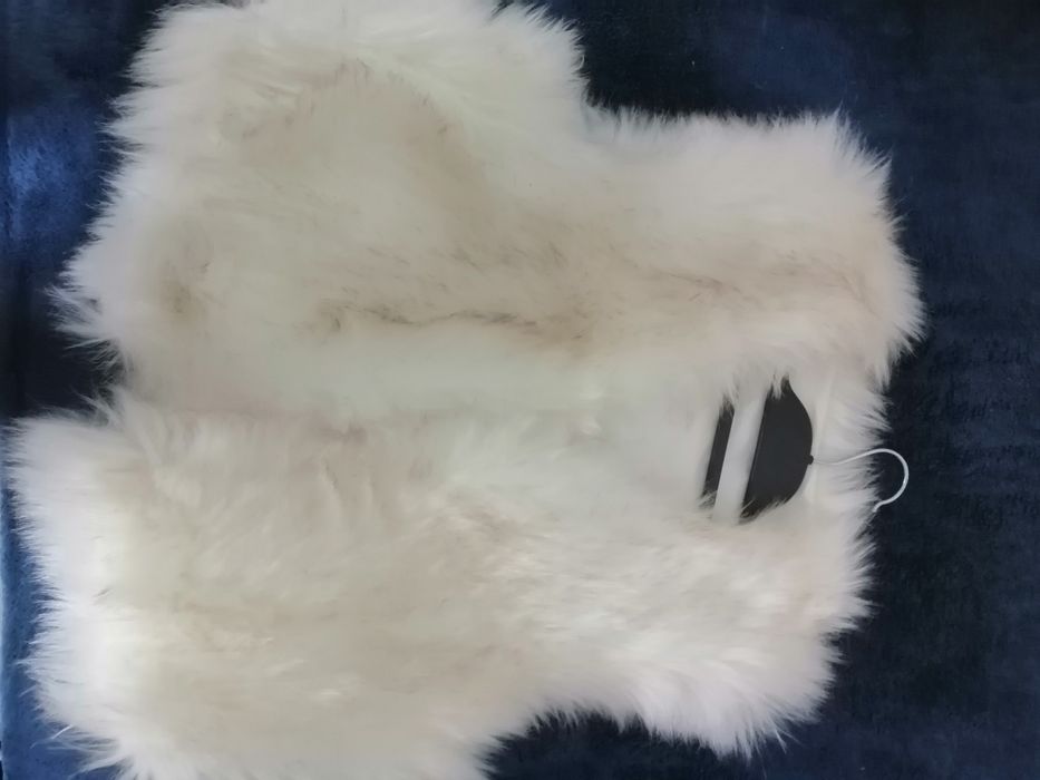 Продавам дамски елек