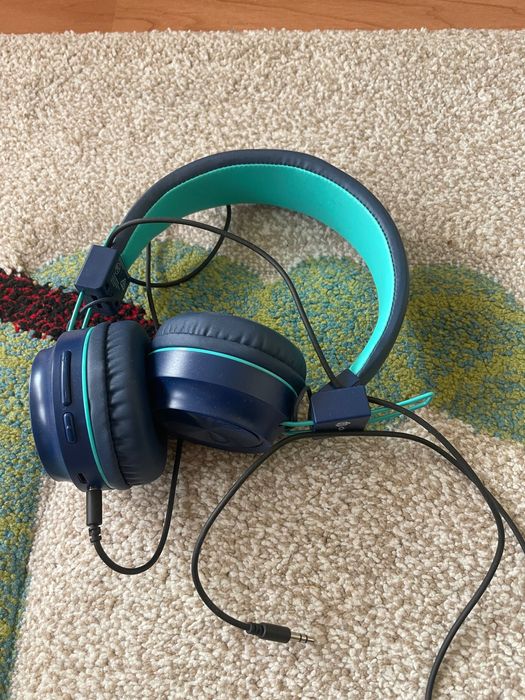 Слушалки за компютър