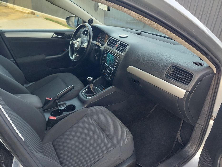 Volkswagen jetta euro 5 benzina
